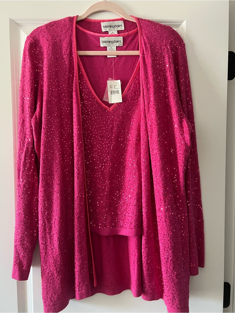 Bloomingdale's Strawberry Pink Sequin Cardigan Set NWOT Silk and Cashmere